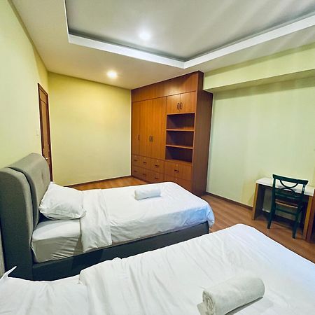 Kuching City Center Riverbank Suites With Marvelous River View Extérieur photo