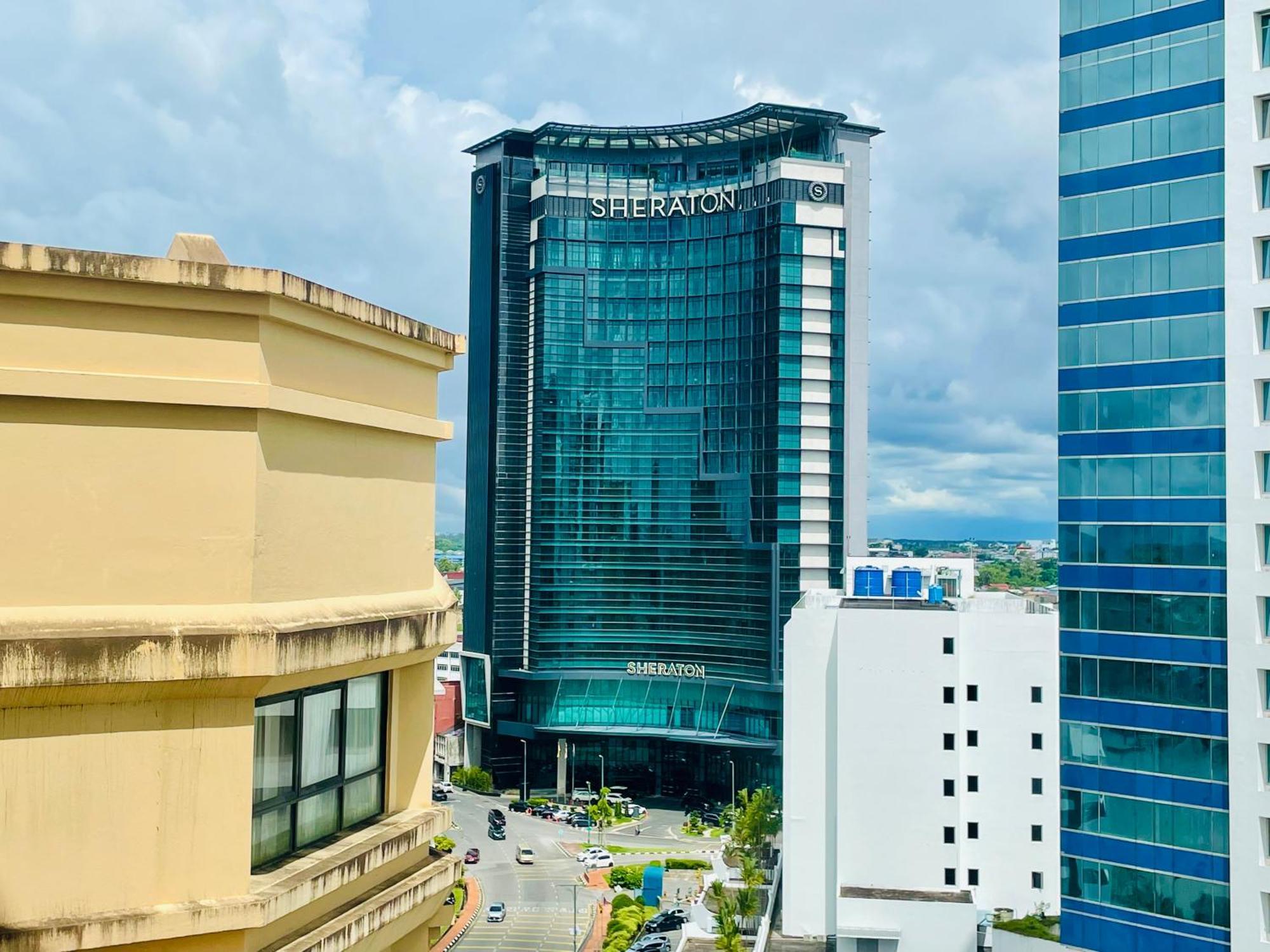 Kuching City Center Riverbank Suites With Marvelous River View Extérieur photo