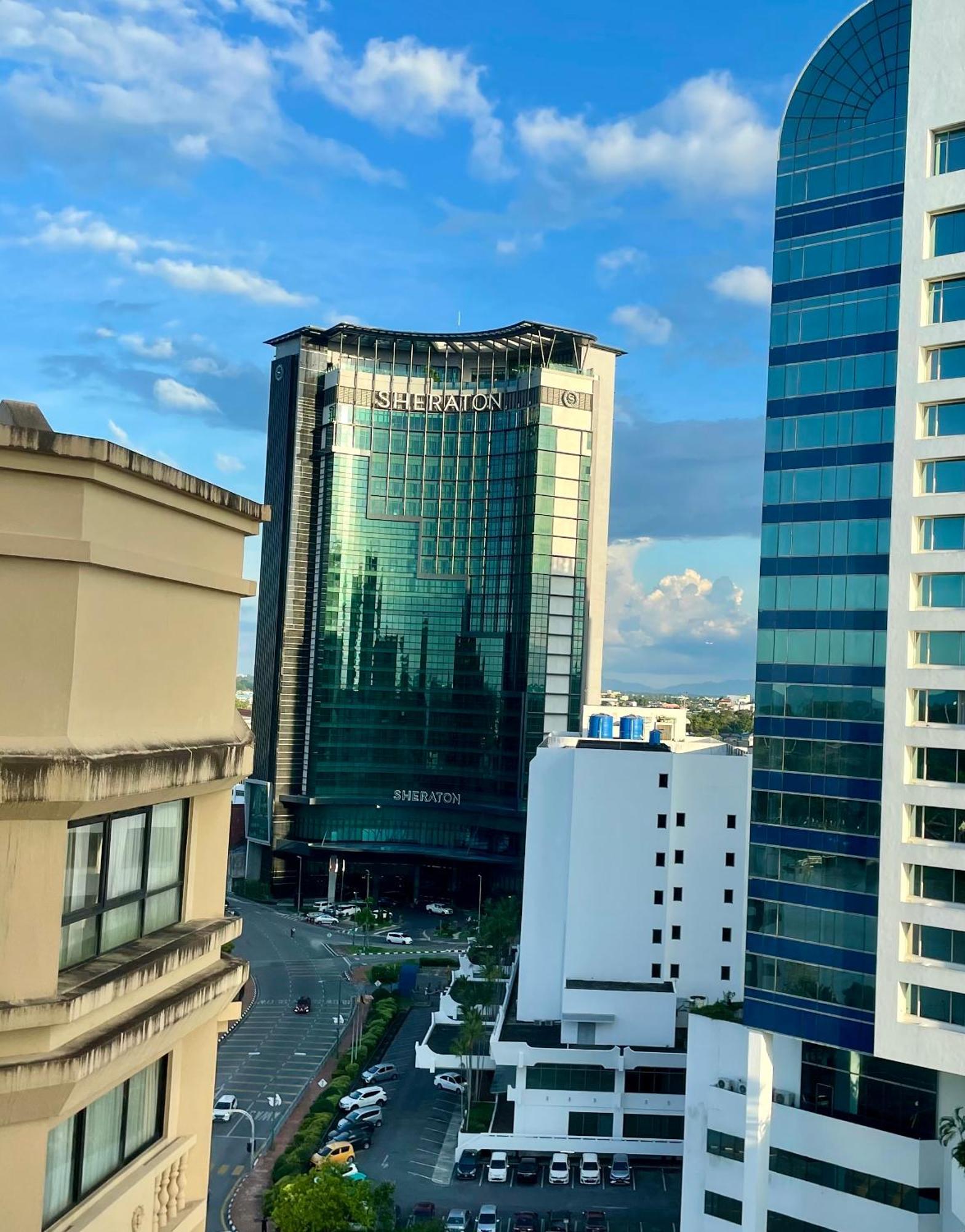 Kuching City Center Riverbank Suites With Marvelous River View Extérieur photo